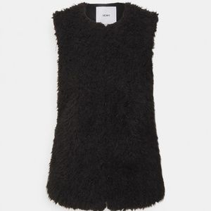 Ichi m for mendocino faux fur vest
